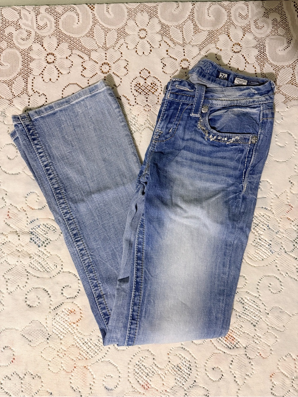 Miss Me Mid Wash Blue Jeans - Size 26